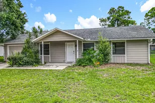 824 Thuringer St NW, Palm Bay, FL 32907 - Photo 7