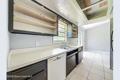 824 Thuringer Street NW, Palm Bay, FL 32907 - Photo 19