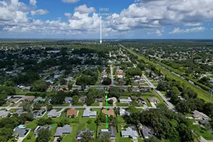 1429 Heartwellville St NW, Palm Bay, FL 32907 - Photo 11