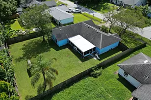 1429 Heartwellville St NW, Palm Bay, FL 32907 - Photo 7