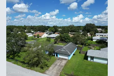 1429 Heartwellville Street NW, Palm Bay, FL 32907 - Photo 3