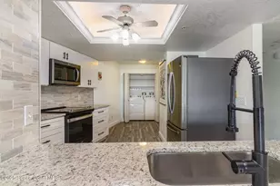 102 Riverside Dr, Cocoa, FL 32922 - Photo 5