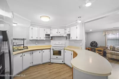 554 Marnie Circle, West Melbourne, FL 32904 - Photo 3