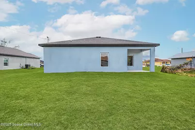 418 Haleybury Street SW, Palm Bay, FL 32908 - Photo 3