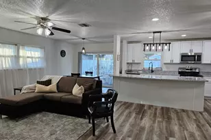 872 Sadnet Cir NE, Palm Bay, FL 32905 - Photo 7