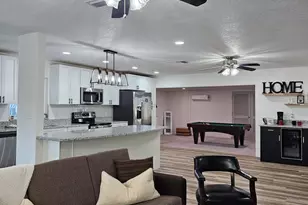 872 Sadnet Cir NE, Palm Bay, FL 32905 - Photo 9