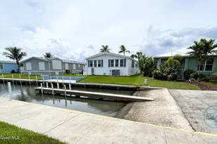 10701 S Ocean Dr, Jensen Beach, FL 34957 - Photo 37