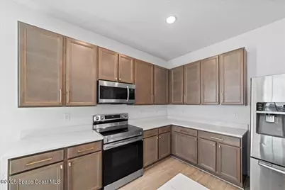 2601 Pinwherry Street NW, Palm Bay, FL 32907 - Photo 7