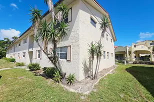 3135 Shady Dell Ln, Melbourne, FL 32935 - Photo 1