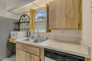 4189 Hammock Dr, Melbourne, FL 32935 - Photo 11