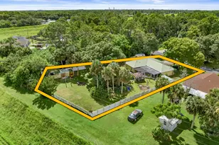 1562 Hayworth Cir NW, Palm Bay, FL 32907 - Photo 57