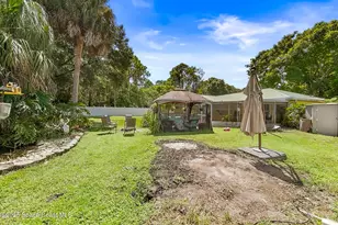 1562 Hayworth Cir NW, Palm Bay, FL 32907 - Photo 49