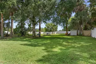 1562 Hayworth Cir NW, Palm Bay, FL 32907 - Photo 45
