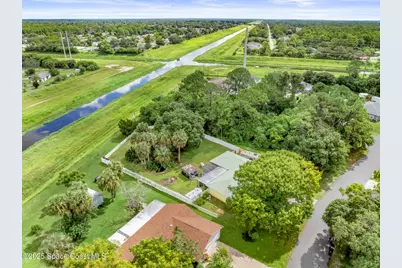 1562 Hayworth Circle NW, Palm Bay, FL 32907 - Photo 51