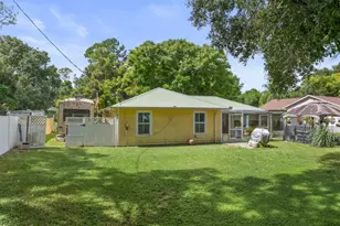 1562 Hayworth Cir NW, Palm Bay, FL 32907 - Photo 43