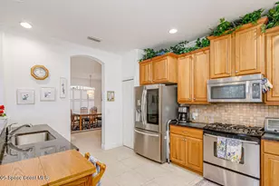 881 Glen Abbey Way, Melbourne, FL 32940 - Photo 9