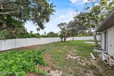 2203 S Peninsula Drive, Daytona Beach, FL 32118 - Photo 31