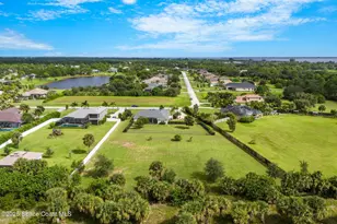 4009 Gardenwood Cir, Grant-Valkaria, FL 32949 - Photo 55