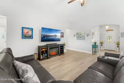 4009 Gardenwood Circle, Grant-Valkaria, FL 32949 - Photo 19