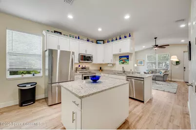 204 Lantana Lane, Melbourne, FL 32901 - Photo 3