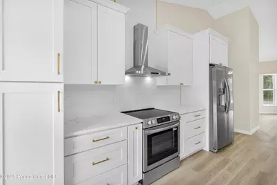 2678 Ramsdale Drive Drive SE, Palm Bay, FL 32909 - Photo 7