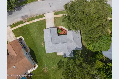 3250 Brentwood Lane, Melbourne, FL 32934 - Photo 35