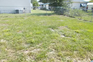 906 Spruce St, Sebastian, FL 32976 - Photo 21
