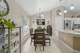 860 Tupelo Rd SW, Palm Bay, FL 32908 - Photo 7