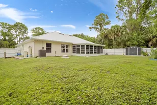 860 Tupelo Rd SW, Palm Bay, FL 32908 - Photo 21