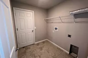 537 Cooper Ct SW, Palm Bay, FL 32908 - Photo 9