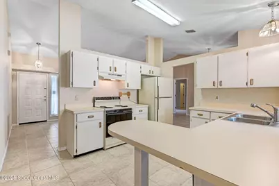 3463 Fan Palm Boulevard, Melbourne, FL 32901 - Photo 17