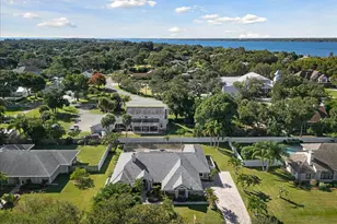 1085 Old Parsonage Dr, Merritt Island, FL 32952 - Photo 9