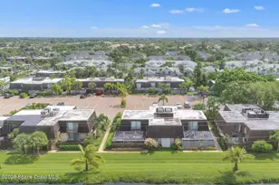 465 E Waverly Pl, Vero Beach, FL 32960 - Photo 23