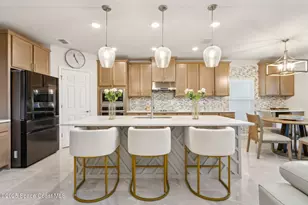 346 Kylar Dr NW, Palm Bay, FL 32907 - Photo 11