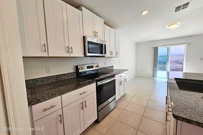 36442 Flats Street, Zephyrhills, FL 33541 - Photo 3