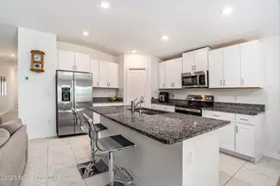 36442 Flats St, Zephyrhills, FL 33542 - Photo 3