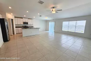 36442 Flats St, Zephyrhills, FL 33541 - Photo 5