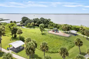 5215 Pina Vista Dr, Melbourne, FL 32934 - Photo 1