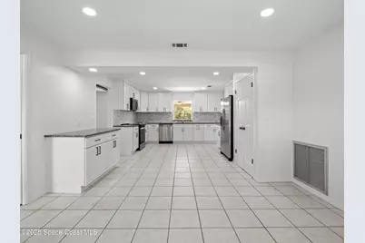 5215 Pina Vista Drive, Melbourne, FL 32934 - Photo 11