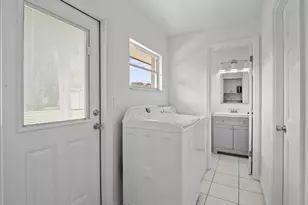 5215 Pina Vista Dr, Melbourne, FL 32934 - Photo 23