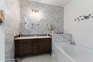 813 Del Mar Cir, Melbourne, FL 32904 - Photo 21