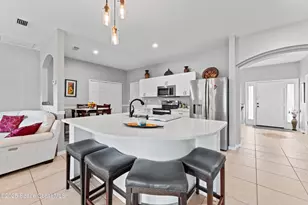 813 Del Mar Cir, Melbourne, FL 32904 - Photo 11