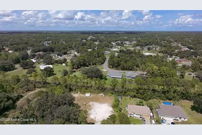 895 Tedder Road SE, Palm Bay, FL 32909 - Photo 5
