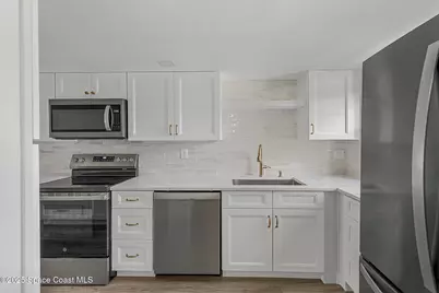 305 Tangle Run Boulevard #1218, Melbourne, FL 32940 - Photo 3