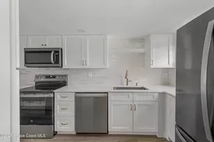 305 Tangle Run Blvd, Melbourne, FL 32940 - Photo 3