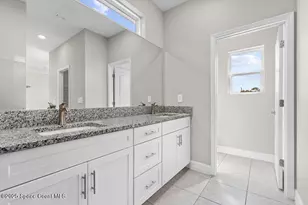 529 Tejon Ave SW, Palm Bay, FL 32908 - Photo 9