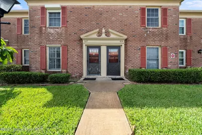 927 N Colonial Court #33, Indian Harbour Beach, FL 32937 - Photo 15