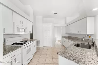 1731 Morning Glory Drive, Melbourne, FL 32940 - Photo 7