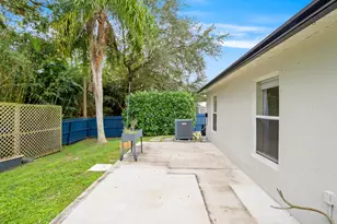 380 Courtney Street SE, Palm Bay, FL 32909 - Photo 23