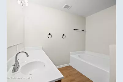 380 Courtney Street SE, Palm Bay, FL 32909 - Photo 9